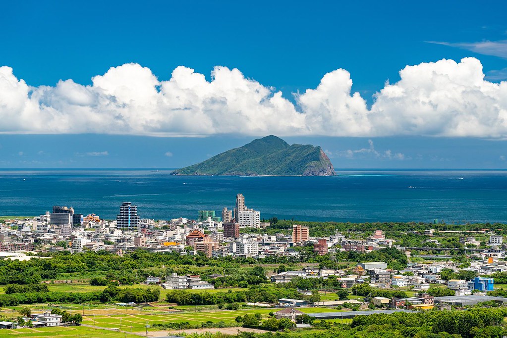 台灣四面環海，有潛力可以用海洋發電。圖片來源：MagicTV / Pixabay